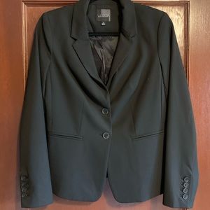 The limited black blazer